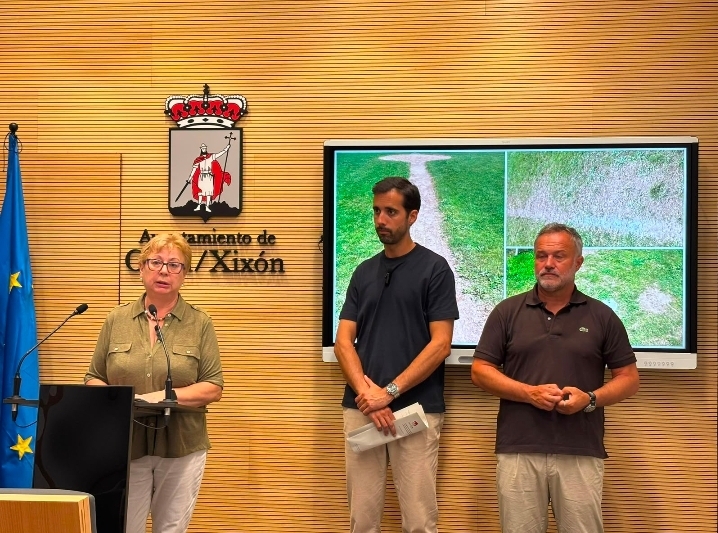RUEDA DE PRENSA EN EL AYTO. DE GIJON RECLAMANDO LA REFORMA INTEGRAL DE LA INSTALACION DE BÉISBOL